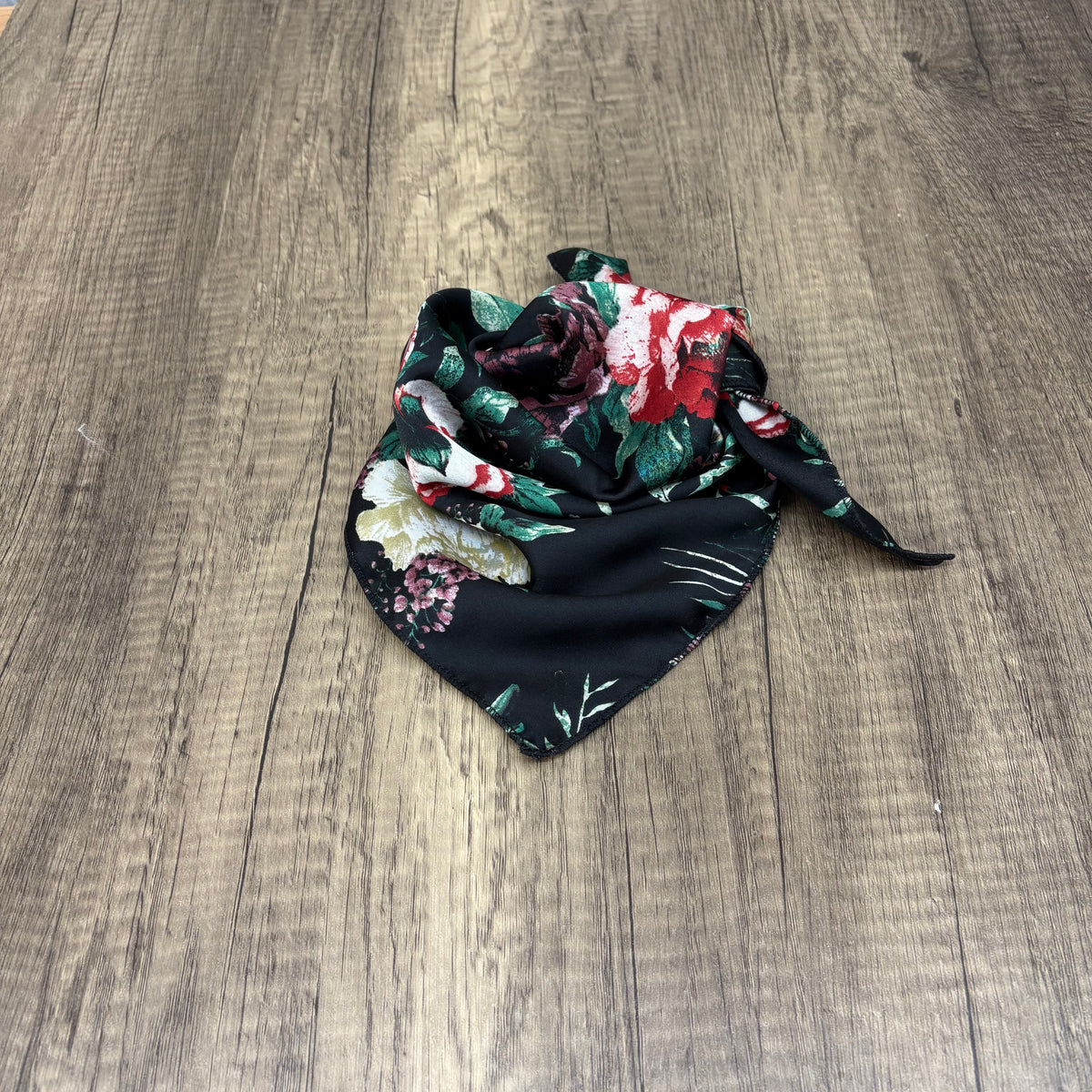 Mount Helena Dog Rag β MT Wild Rags